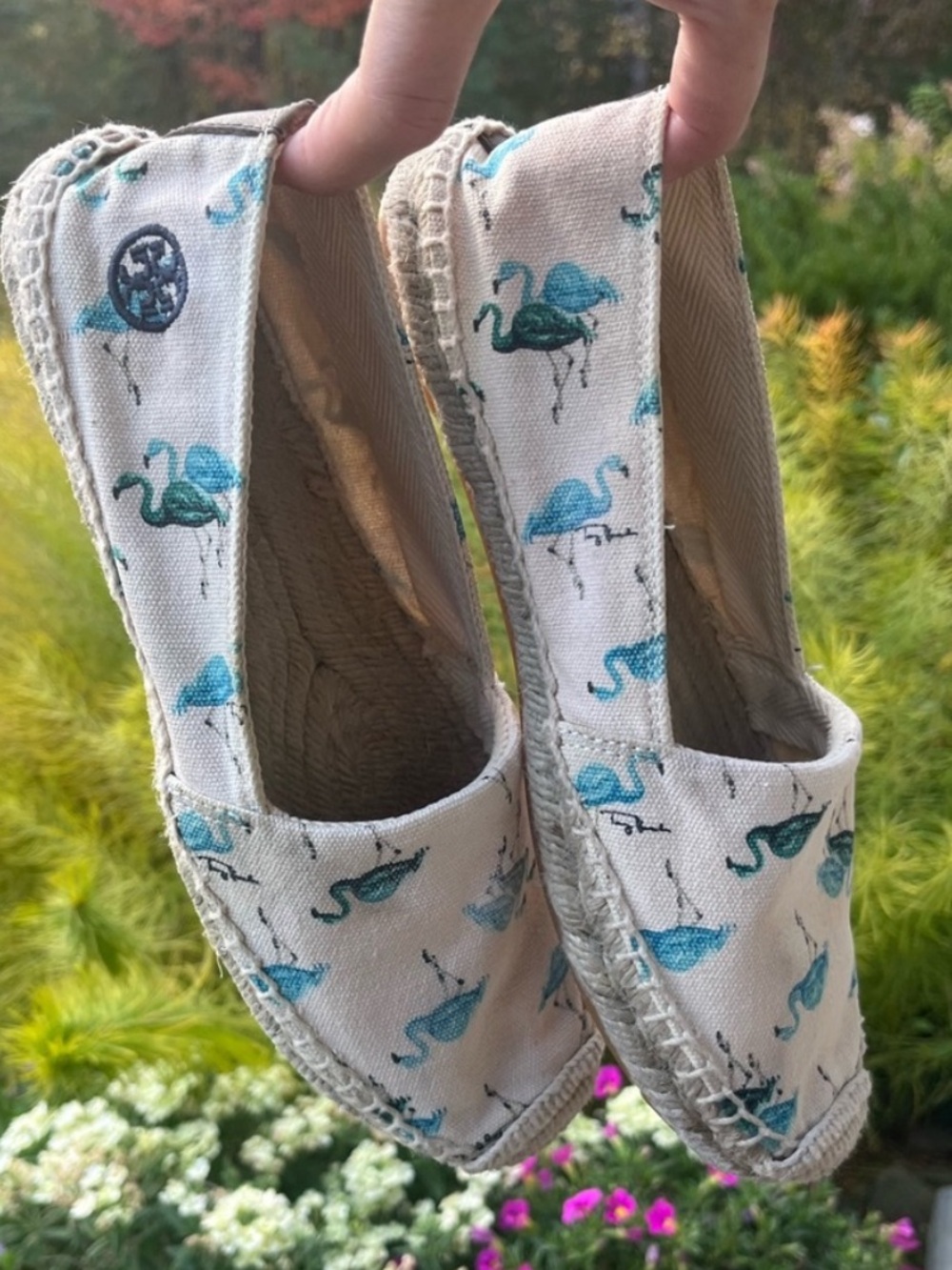 Tory Burch Cream Flamingo Espadrilles size 8 GUC